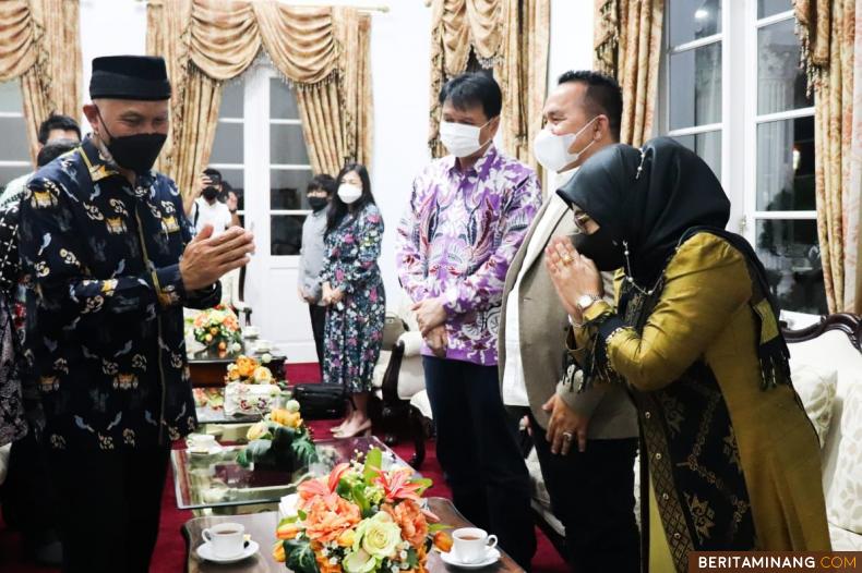 Gubernur Sumbar Mahyeldi saat bertemu Putri Wapres RI Dr. Hj. Siti Ma'rifah Ma'ruf Amin, M.M. M.H.