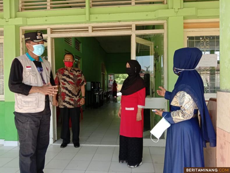 Bupati Irfendi Arbi Tinjau Pelaksanaan PPDB Di SMPN 1 Kecamatan Payakumbuh