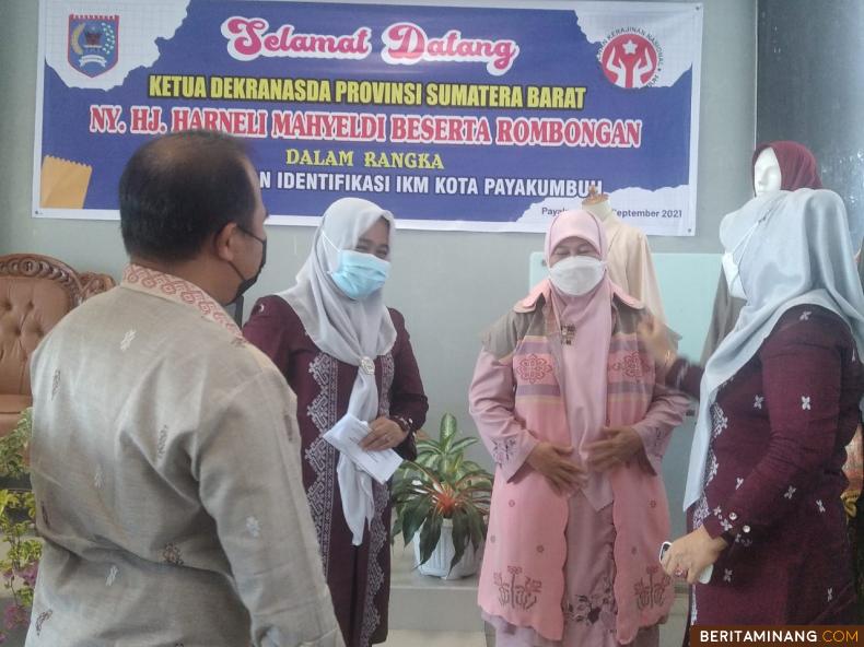 Dekranasda Provinsi Sumatera Barat Kunjungi Kota Randang