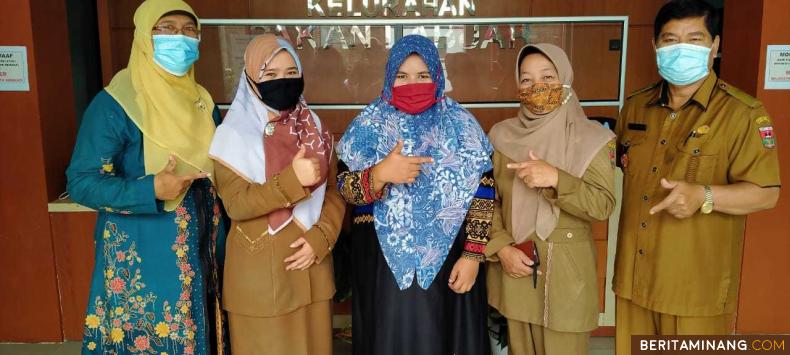 Dina Anisa wakili Bukittinggi dalam temu Kader Posyandu berprestasi tingkat Sumatera Barat.
