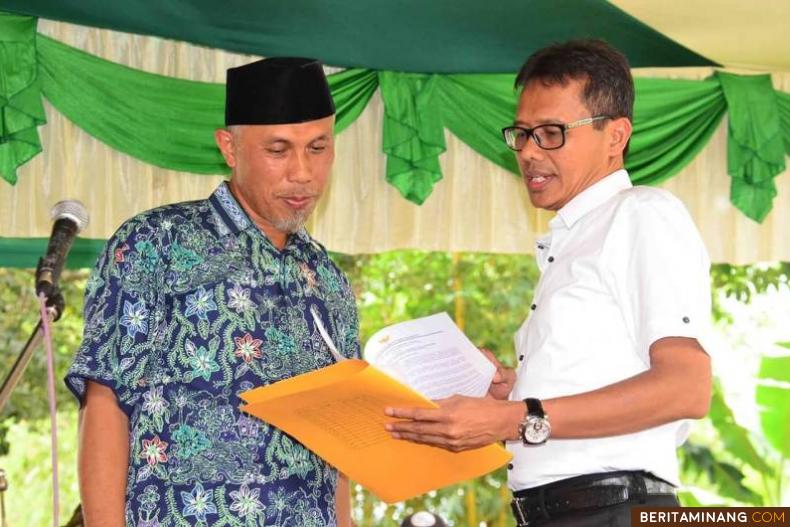 Gubernur Sumatera Barat Mahyeldi Ansharullah, dan mantan Gubernur Sumatera Barat Irwan Prayitno. Ist.