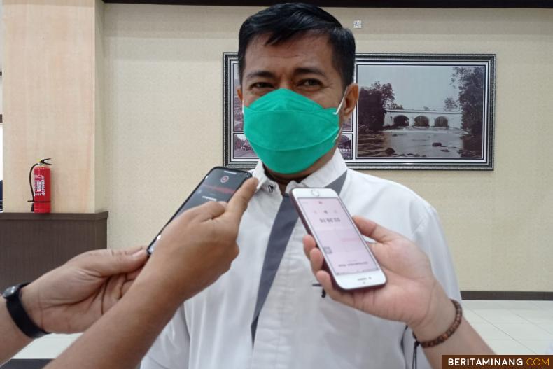 Kepala Dinas Kesehatan kota Payakumbuh dr. Bakhrizal. Dok.