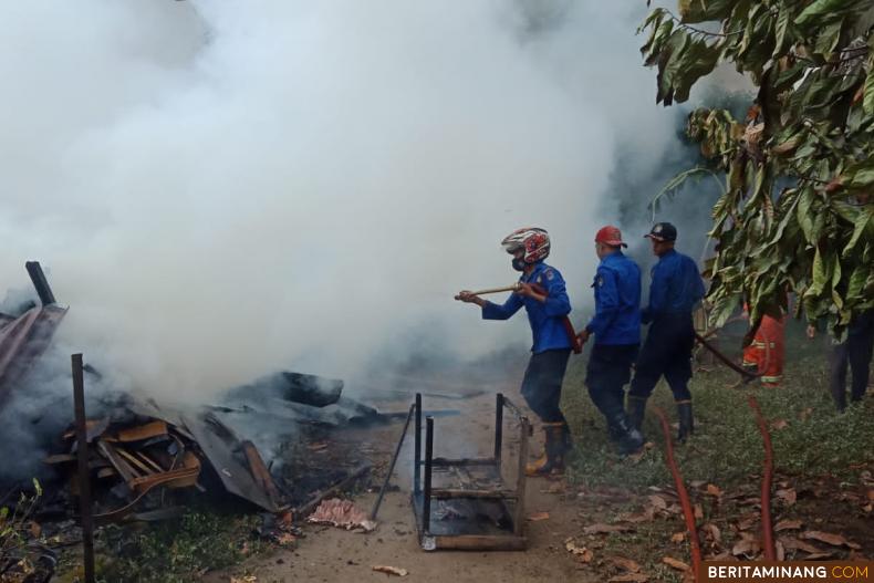 Kembali Payakumbuh Dilanda Kebakaran, 3 Rumah Warga Nyaris Rata Dengan Tanah