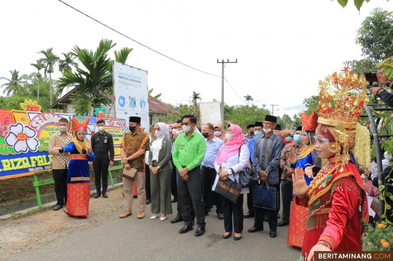 LPM Payobasung Dinilai Rombongan Dari Provinsi Sumatera Barat Dalam Ajang LPM Berprestasi