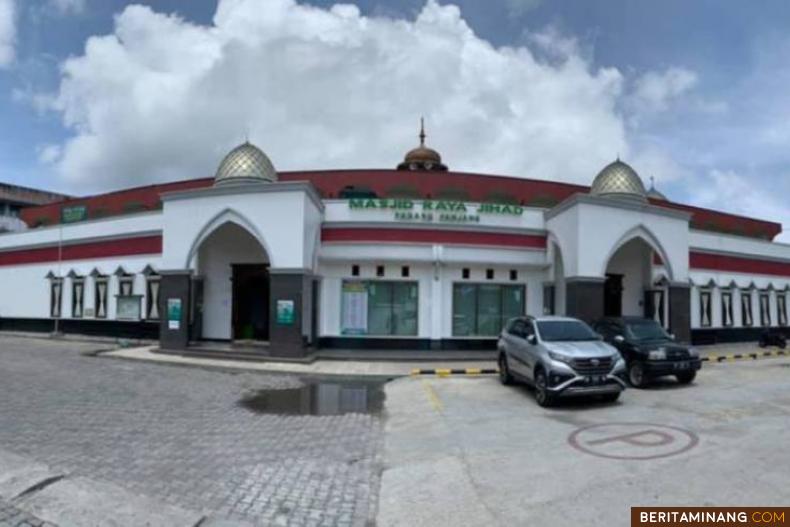 Bangunan Masjid Raya Jihad Padang Panjang. Tempat pencetusan Didikan Subuh di Sumatera Barat. Foto: Kominfo Padang Panjang