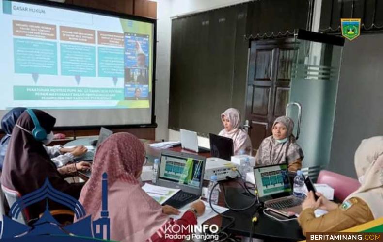 Suasana Lokakarya Program Kotaku 2021 yang dilakukan Pokja PKP Bappeda Padang Panjang.