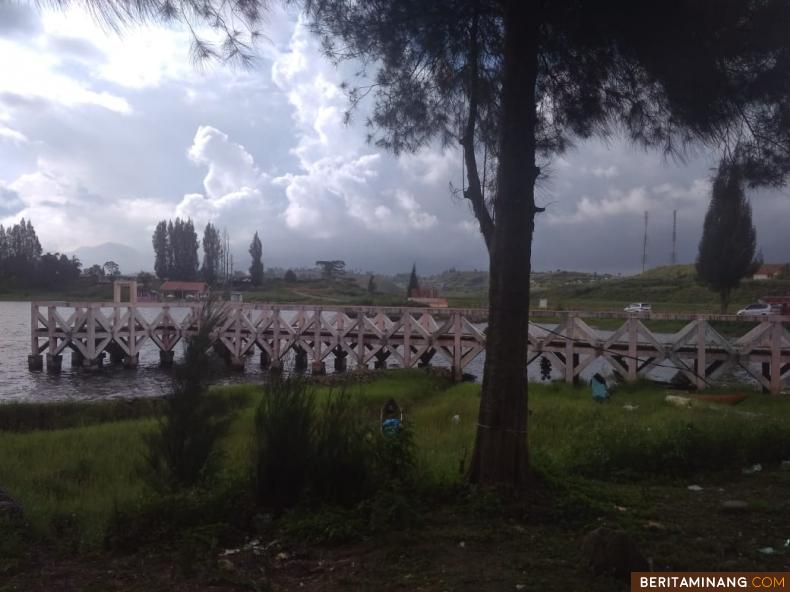 Kawasan wisata Danau Kembar Kabupaten Solok.Foto dok. Beritaminang