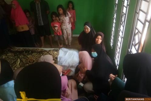 Seorang Pelajar SMP Ditemukan Meninggal Gantung Diri di Gunung Medan Dharmasraya