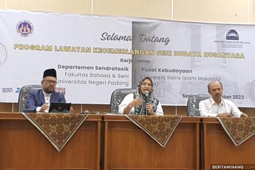 Delegasi Pusat Kebudayaan USIM Malaysia Lakukan Lawatan Kecemerlangan  di FBS UNP