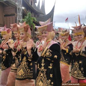 Event Budaya Terbesar di Sumbar, Festival Pesona Minangkabau Kembali Digelar di Tanah Datar