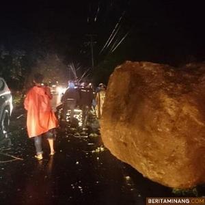 Inilah Nama 3 Korban Tertimpa Longsor Batu di Bukit Lampu Padang
