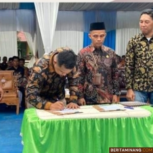 Kadis Kesbangpol Pessel Hadiri Deklarasi Kampung Pengawasan Pemilu Partisipatif di Binjai Tapan