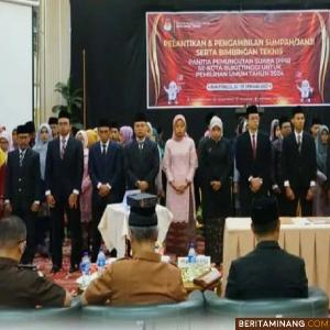 KPU Bukittinggi Lantik 72 Anggota PPS  Untuk Pemilu Serentak 2024