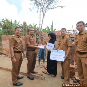 Pemko Payakumbuh Salurkan Bantuan RTLH, Program Rehab Rumah Terus Berjalan