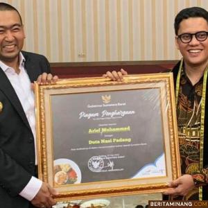 Pemprov Sumbar Nobatkan Perantau Minang Arief Muhammad jadi Duta Nasi Padang